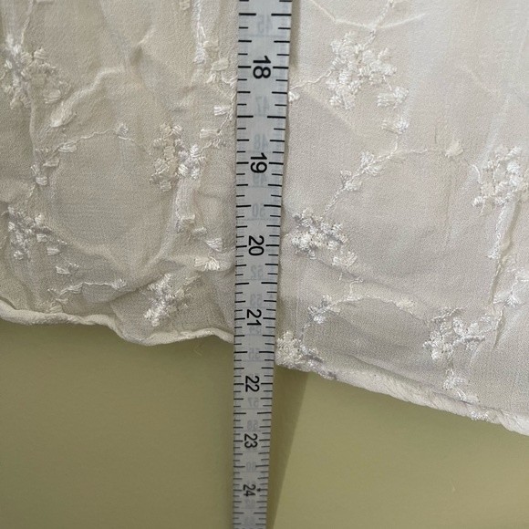 Fashion Spy Vintage Y2K White Embroidered Top - Picture 3 of 7